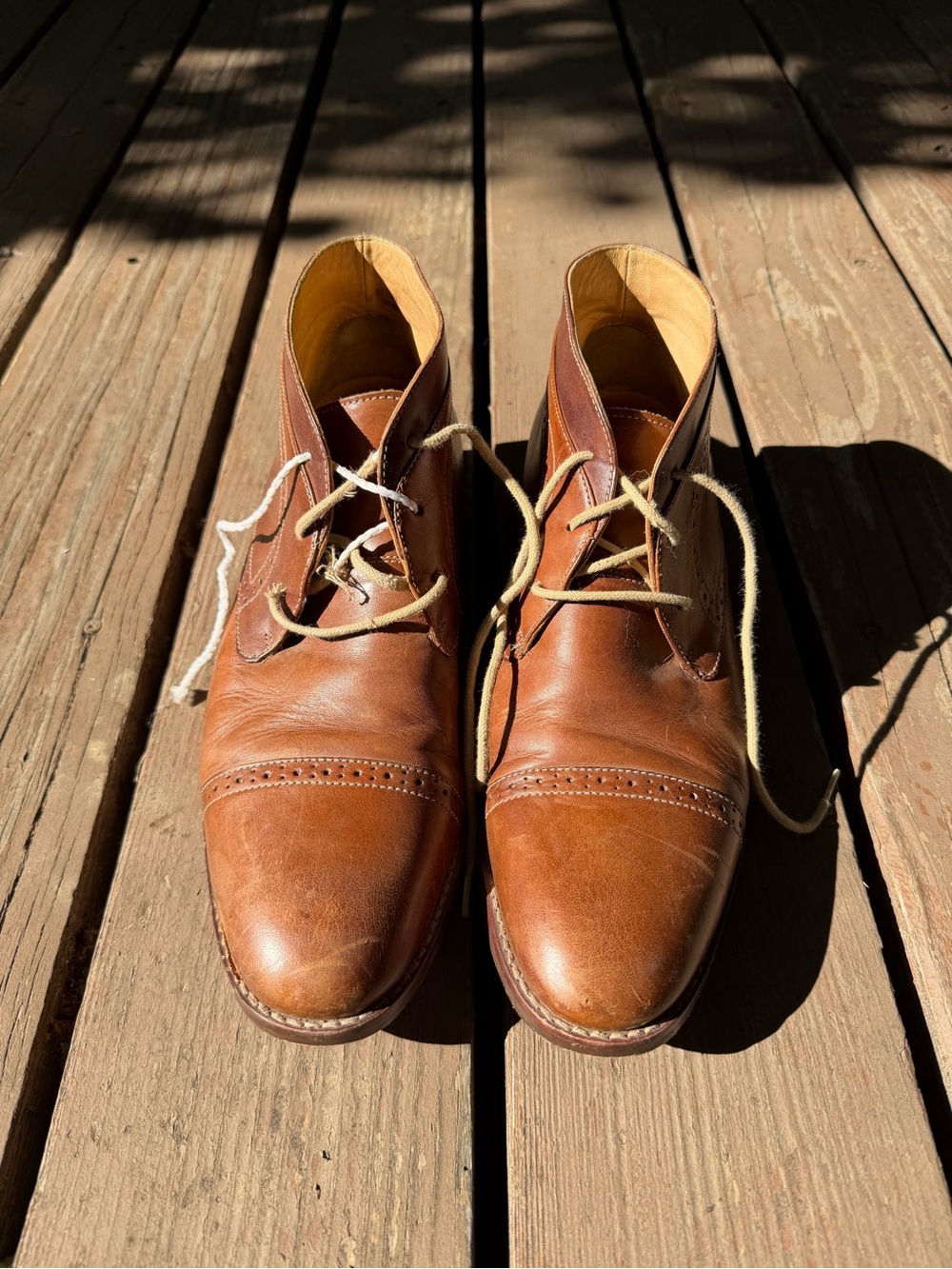 Johnston & Murphy Men's Leather Chukka Boots